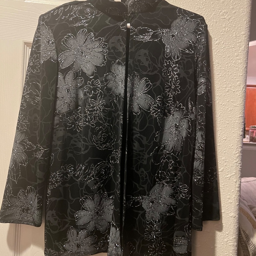 Onyx Sleeveless evening wear shirt and Jacket